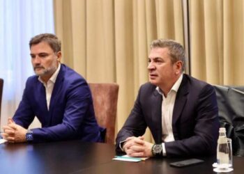 “Zgjedhorja” dështoi në Komision, PS dhe PD fajësojnë njëra-tjetrën për mos arritjen e dakortësisë