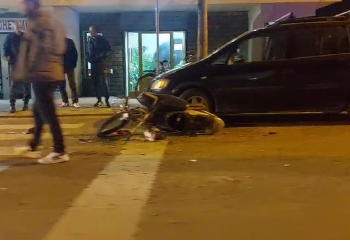 VIDEO/ Aksident në Mamurras, një i lënduar