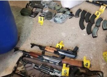 Dalin pamjet nga baza e armëve në Durrës, çfarë gjeti policia në banesën e Adem Salillarit