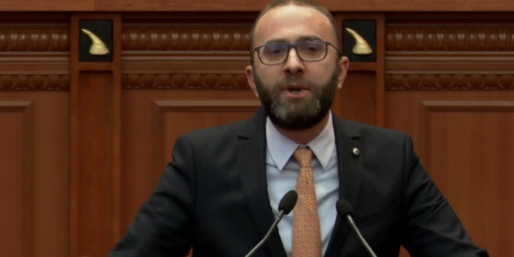 Bardhi: Mazhoranca ta harrojë kohën kur opozita digjte mandatet, do na keni përballë