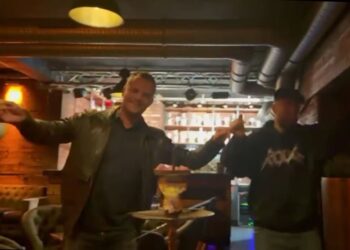 Një natë para vrasjes festonte në club, familja e boksierit shqiptar: Policia nuk e mori seriozisht