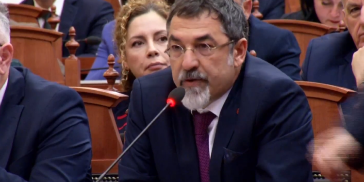 Reforma Zgjedhore/ Basha kërkon Komision të ri, Çuçi: Vetë e çuat në kapitullim, nuk pati asnjë produkt