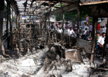 VIDEO/ Merr flakë autobusi, vdesin 5 persona