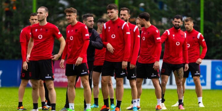 E FUNDIT/ Sulmuesi Myrto Uzuni largohet nga grumbullimi i Kombëtares, dëmtohet Berisha. Sylvinho thërret Simonin