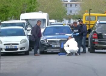 Si u vra ‘Pipi’? Tre ekspertë rikthehen në Elbasan, rindërtohet skena e krimit