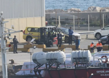 VIDEO/ Lufta në Gaza, niset nga Qipro anija me 200 ton ushime