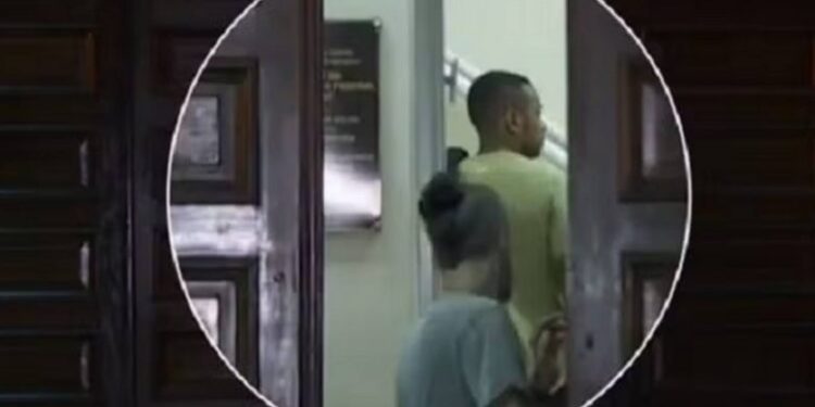 FOTO/ Robinho arrestohet në Brazil, do të vuajë nëntë vjet burg për përdhunimin e një shqiptareje