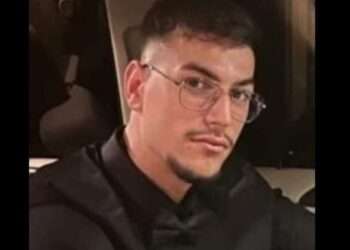 Shkollë paradite, punë pasdite- 19 vjecari i vrarë në Fier një djalë “model”, prekin shokët e klasës me mesazhin!