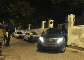 7 burra të vdekur brenda makinës, 5 të copëtuar