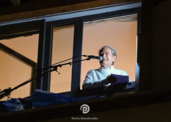 Berisha: Dumani u foli KLP-istëve sikur ta kishte nxjerrë Araniti nga hunda. Truproja e tij 2 metra rrinte gati