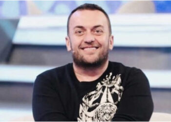 Gazetari i njohur plas bombën: SPAK kontroll në shtëpinë e Olti Currit