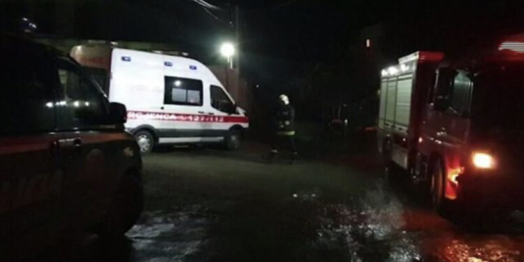 Aksident me vdekje/ “Benz”-i futet në korsinë e kundërt dhe përplaset me “Citroen”! Humb jetën një person