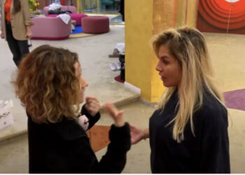 “Do të bëja një p*rdhë…”/ Degradon biseda mes Eglës dhe Ilnisës