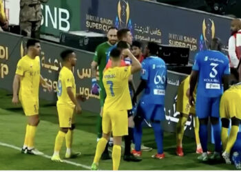 Goditi me bërryl kundërshtarin, gjobë dhe pezullim për Cristiano Ronaldon