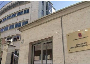 Fshehën 5.7 milionë euro, dënohen me 9 vjet burg 8 italianët, masa edhe për 15 kompanitë e call center-ave