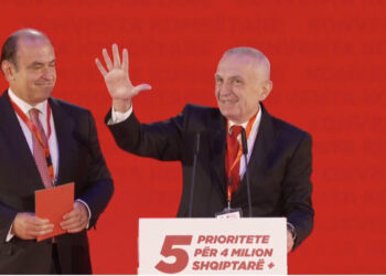 Pas 6 orëve mbyllet Konventa e Partisë së Lirisë