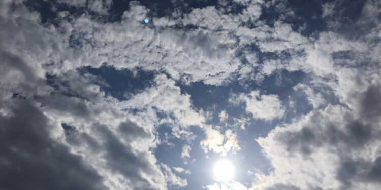 Kthjellime dhe mot i qëndrueshëm, parashikimi për sot