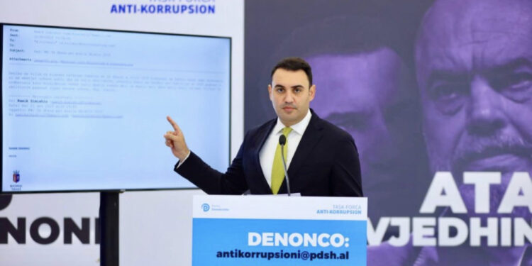 Këlliçi: Veliaj mund të ketë blerë me apartamente influencën politike brenda PS-së