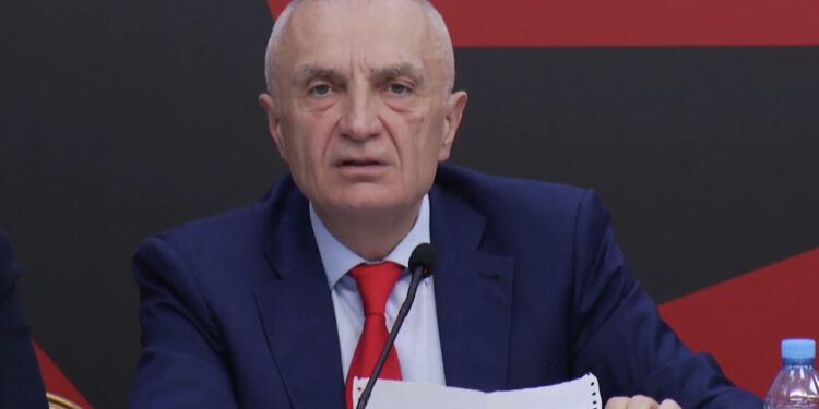 ‘Situata është alarmante’! Meta: Pensionet sa për të ngrënë bukë e gjizë