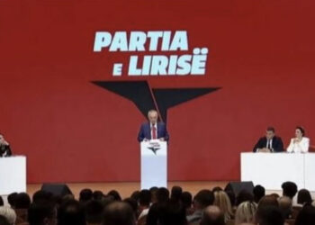 Nga Meta te Haxhinasto, Xhixho e Vasili, Partia e Lirisë miraton listën me anëtarët e Kryesisë