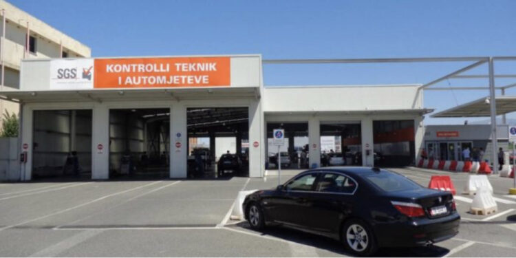 Pezullohet kolaudimi i makinave në Fushë-Prezë
