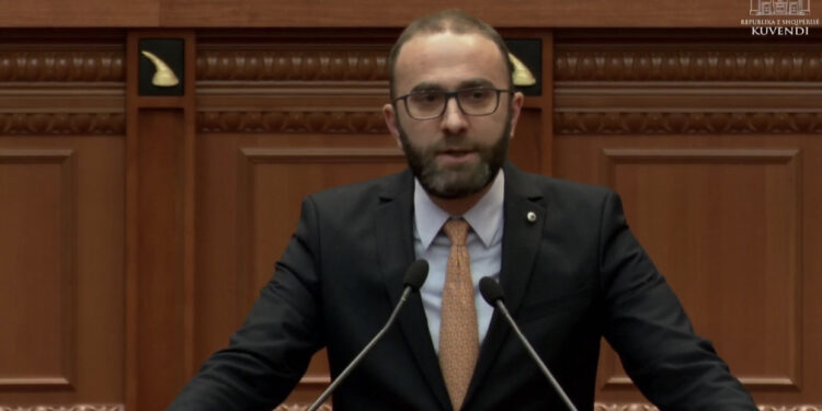 Olsi Rama e kallëzoi në SPAK, Bardhi: Ndjej keqardhje për të, po përdoret nga vëllai