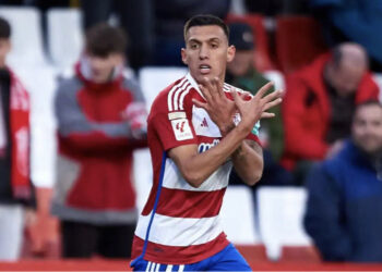 Myrto Uzuni drejt largimit nga Granada