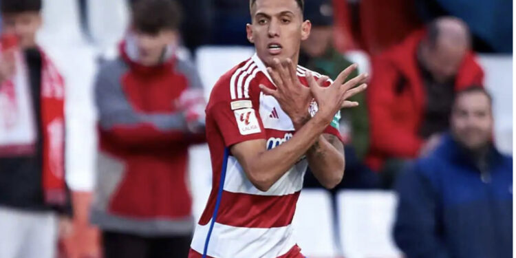 Myrto Uzuni drejt largimit nga Granada