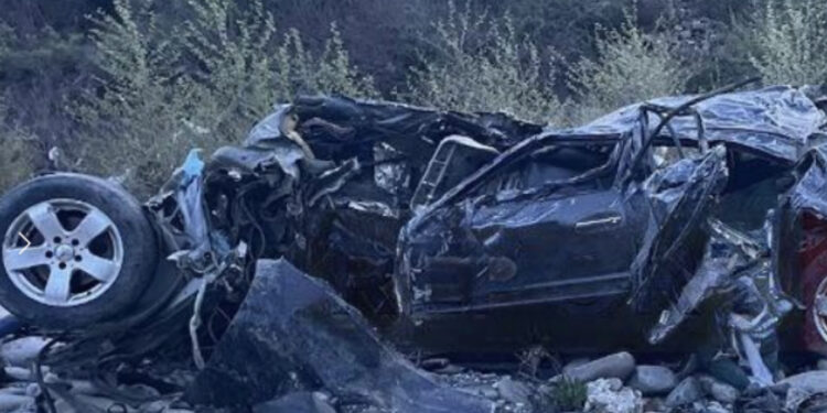 Tragjedia në Këlcyrë/ Identifikohet shoferi, klandestinët ‘paguan 300 euro për vdekjen’