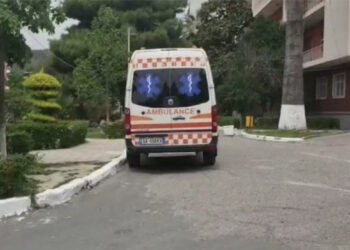 Po punonte në fabrikën e tullave në Durrës, ndërron jetë 40-vjeçari