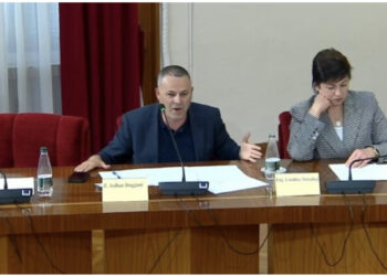 ‘Shpërthen’ deputeti i PD-së: Muça i vodhi të dhënat me një ish-të dënuar