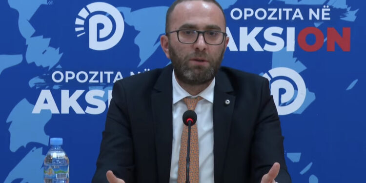 Bardhi pas deklaratës së Edi Ramës: Vendosi mos të fshihet pas letrave të vëllait