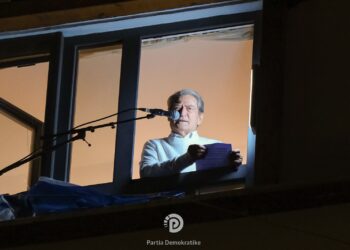 Berisha: Veliaj vendosi skemën e vjedhjes 100 përqind të prokurimeve publike! Erion, nuk ke ku futesh, nuk ke ku shkon!