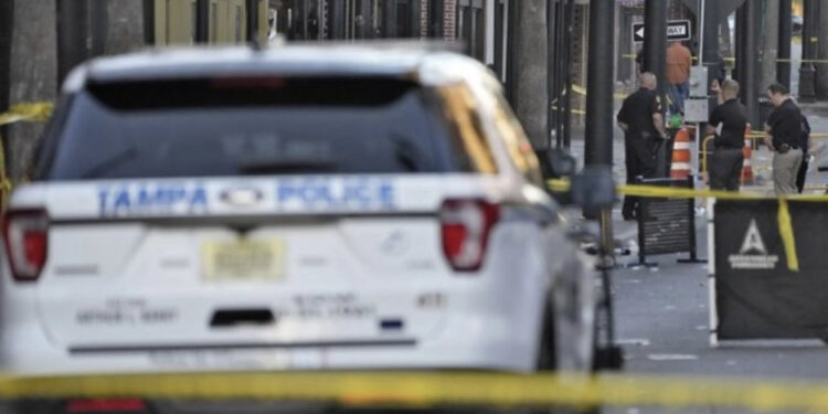 Të shtëna me armë në New York, një i vrarë dhe 3 të plagosur