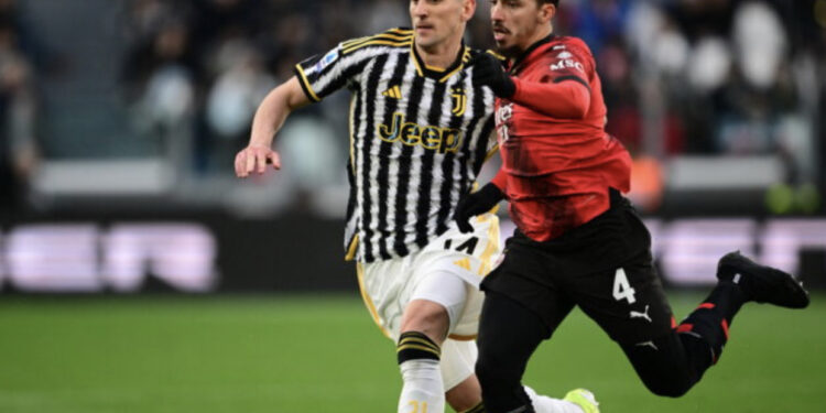 Juventusi ndan pikët me Milanin, nuk shënohet asnjë gol