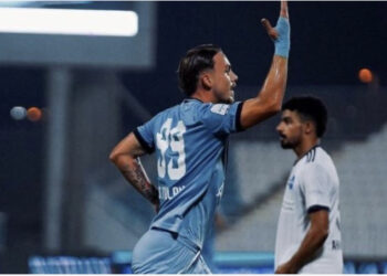 Gol fantastik në Emiratet e Bashkuara Arabe, Seferi realizon në kampionat