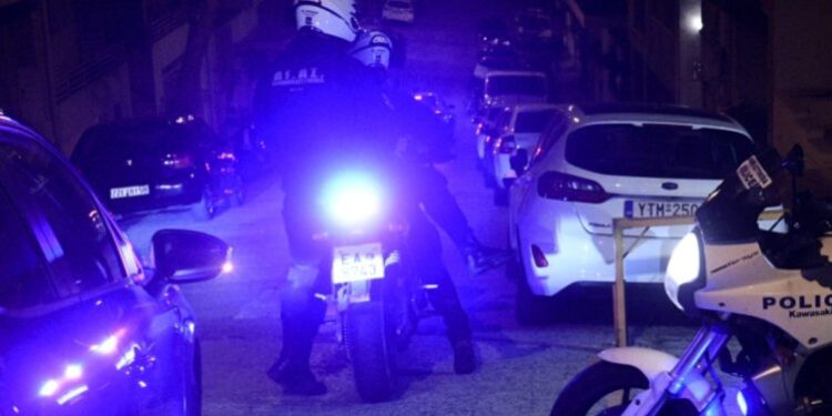 Përleshje mes të miturve në Greqi, 15-vjeçari shqiptar godet me thikë bashkëmoshatarin