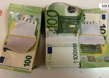 Tentoi të fuste në Shqipëri 25 mijë euro të padeklaruara, nisin hetimet për 45-vjeçarin nga Kosova