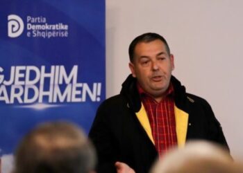 FOTO/ 7.500m2 tokë të shitura, ky është ish-kryetari i komunës që Prokuroria do në burg