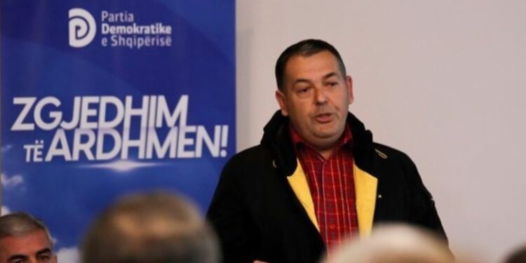 FOTO/ 7.500m2 tokë të shitura, ky është ish-kryetari i komunës që Prokuroria do në burg