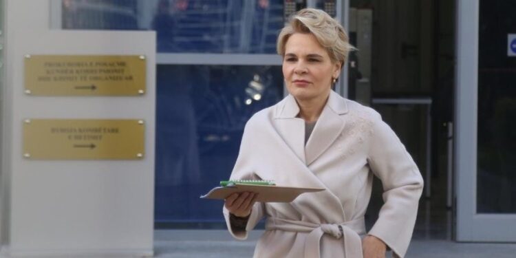 Kërkoi heqjen e sekuestros së telefonit, Gjykata e Lartë nuk pranon rekursin e Monika Kryemadhit