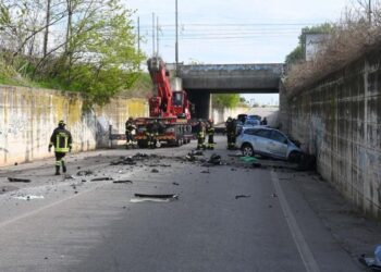 Vdes një tjetër shqiptar në rrugët e Italisë
