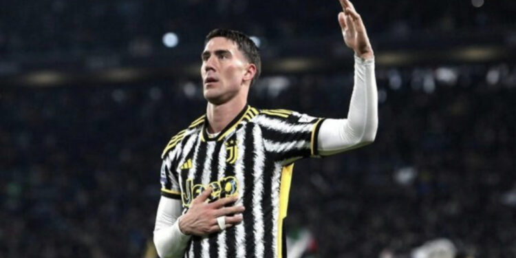 “Sirena” angleze për Vlahovic, në Premier League e kërkojnë për 90 milionë euro