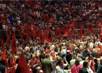 Rama në Athinë/ Stadiumi ‘Galatsi’ plot me shqiptarë