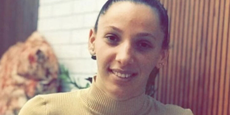 Fshiu mesazhet e fundit, policja i dha fund jetës, lirohet i dashuri