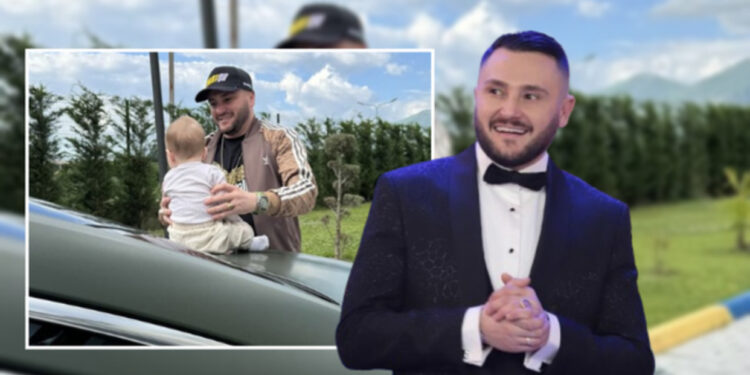 ‘Amen 6-muajsh’ Besi publikon foto me djalin