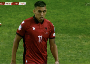 Gazetari në Kosovë kërkon Myrto Uzunin para Rei Manajt: Golat në La Liga vlejnë më shumë se ato ndaj Instabulsporit