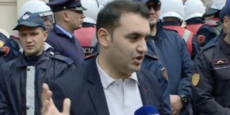 Opozita protestë, Këlliçi: Veliaj nuk ikën vetë, o Dumani o Reforma në Drejtësi