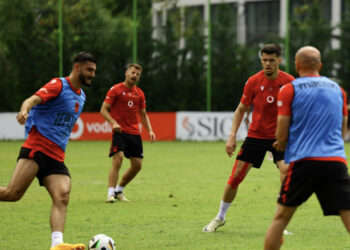 Kombëtarja mbyll përgatitjet e fundit dhe bën valixhet drejt Austrisë