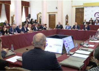 LIVE-Rama sulm prokurorisë së Tiranës: Flenë dosjet e evazionit të oligarkëve